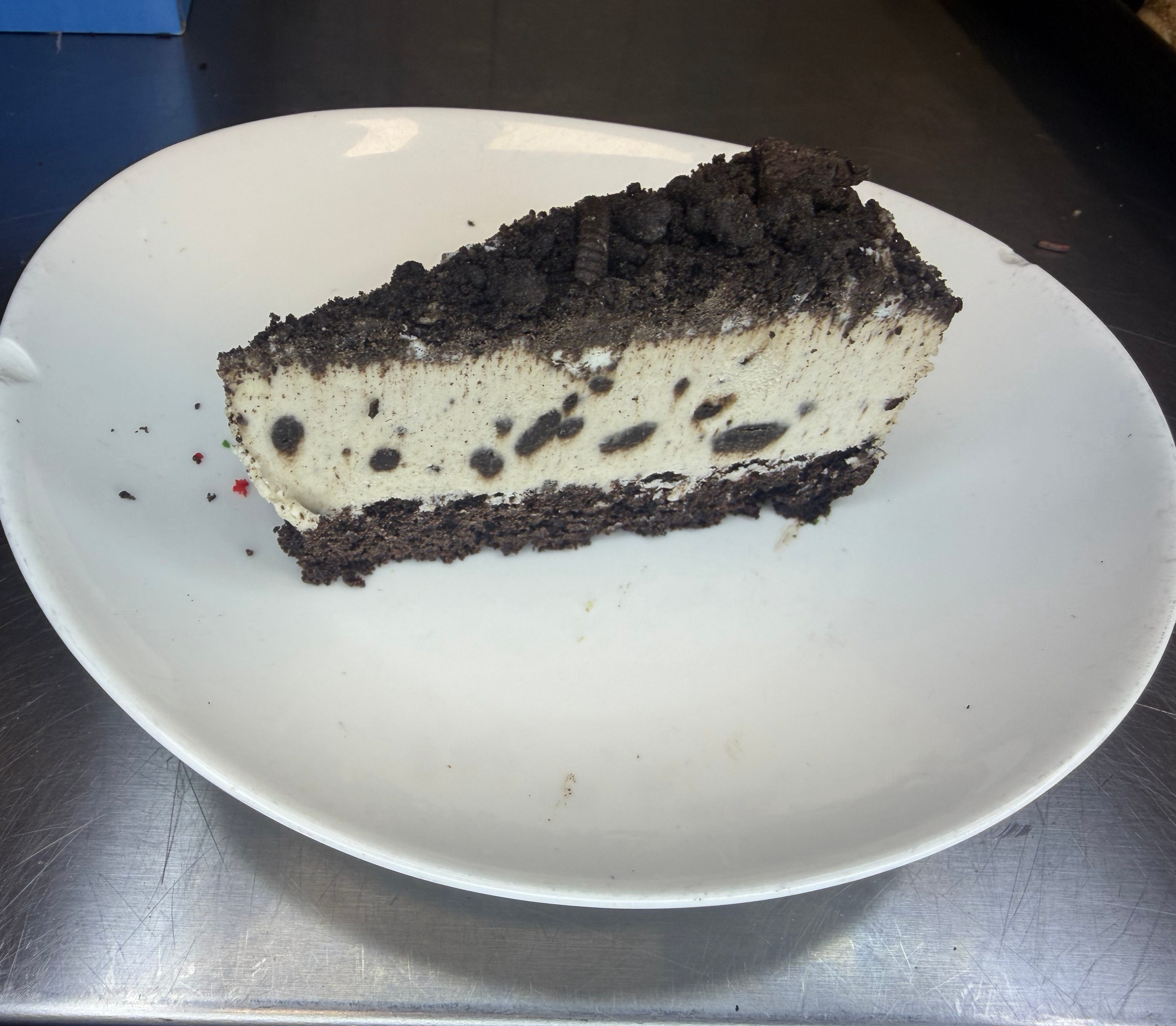 Cookies And Cream Mousse Cake.