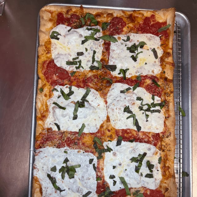 Grandma Pizza.