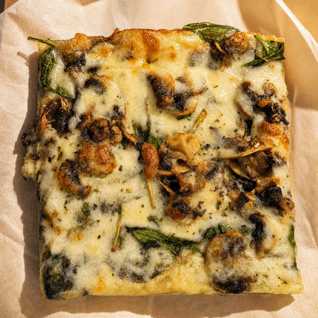 Spinach Mushroom Truffle, Slice.