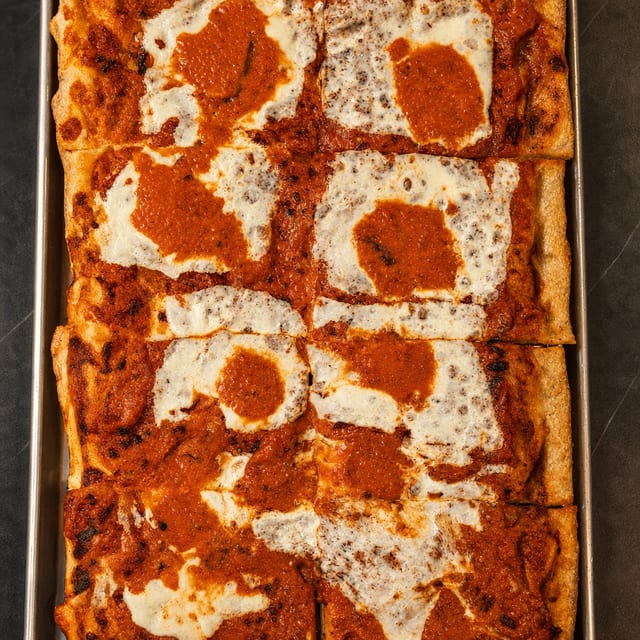 Grandma Spicy Vodka Pizza.